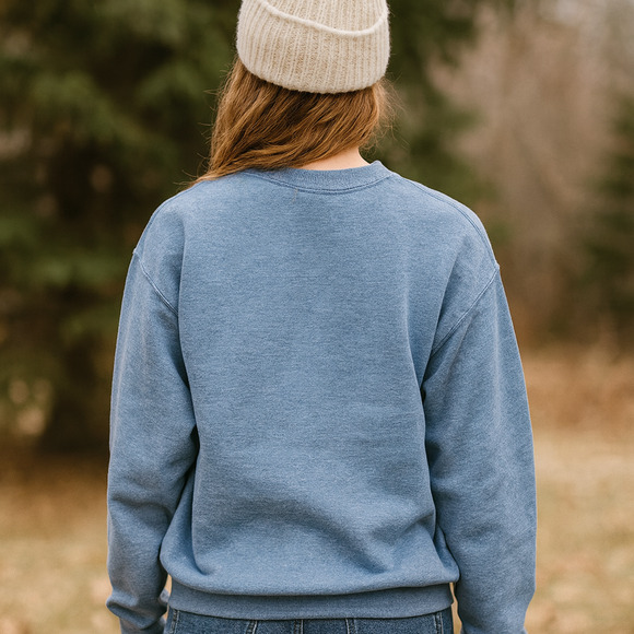 NWT VTG Lee Sweatshirt Unisex XL Blue “Let It Snow” Embroidered Winter Holiday - Picture 2 of 12